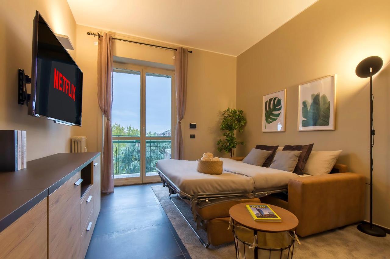 Modern & Bright 2 Bedroom Flat 50M From M4 Stop Milán Exterior foto