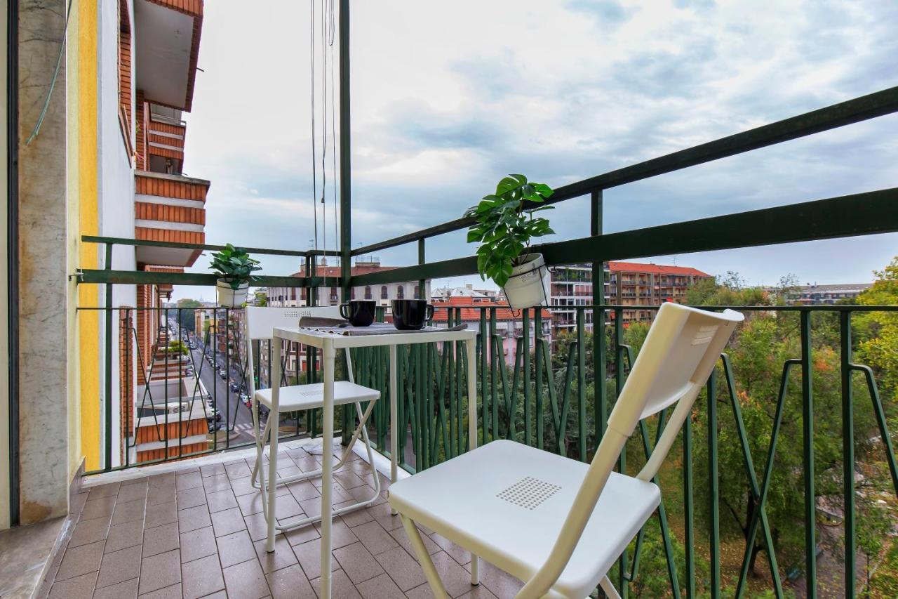 Modern & Bright 2 Bedroom Flat 50M From M4 Stop Milán Exterior foto