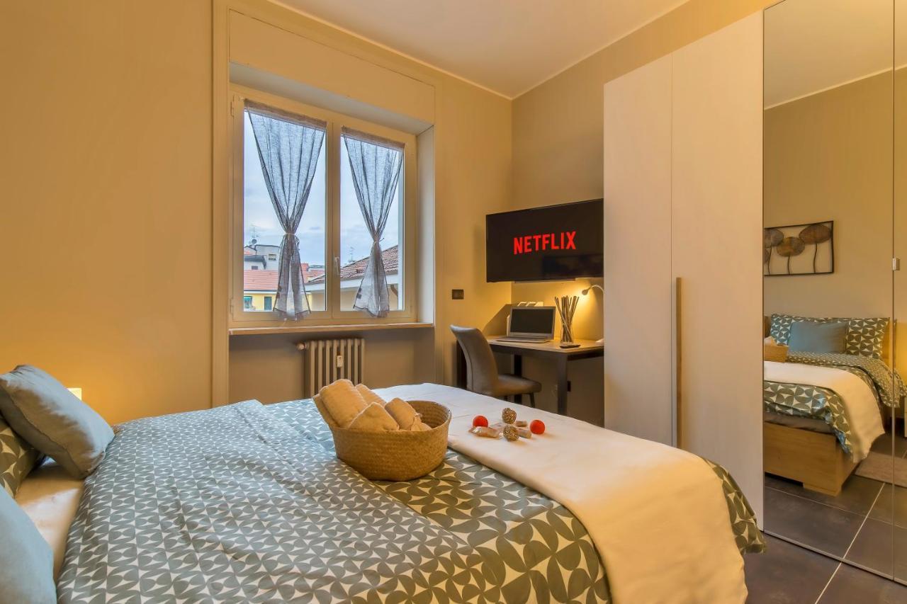 Modern & Bright 2 Bedroom Flat 50M From M4 Stop Milán Exterior foto